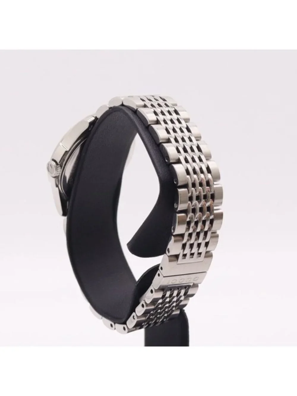 Gucci 126.5 Quartz Date Silver Dial Watch